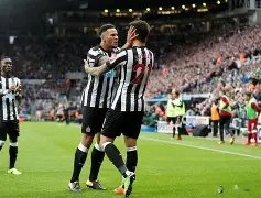 王哲林,场上发带风,我与吴冠希,开宝体育,开宝体育官网,开宝体育官方,开宝体育下载