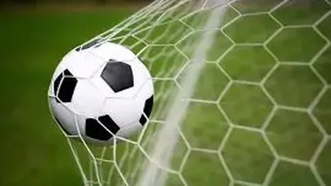 《太阳报独家揭秘：阿莫林辞职风波反转，经纪人劝阻力挽狂澜！》